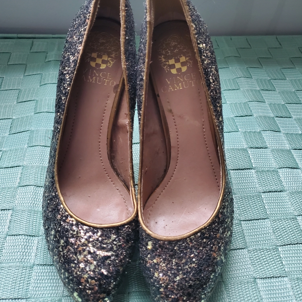 Black and Gold Vince Camuto heels